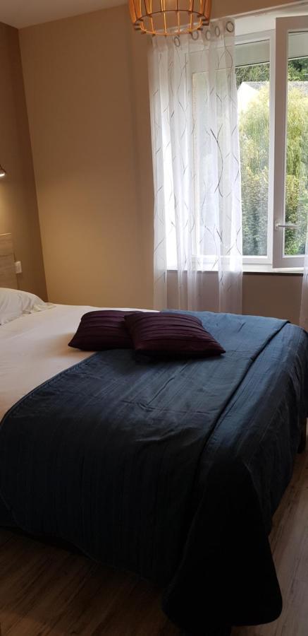 Hotel Logis Restaurant Les Carillons 2*