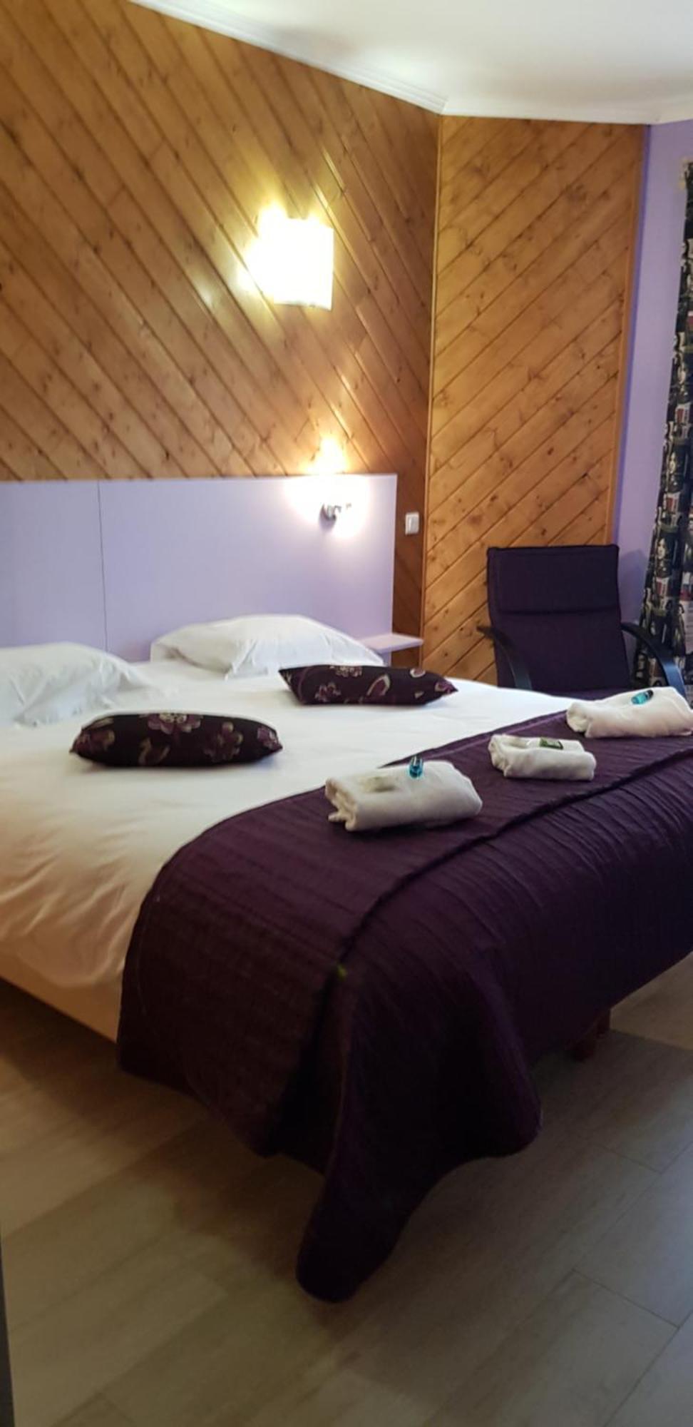 Logis Restaurant Les Carillons Cransac