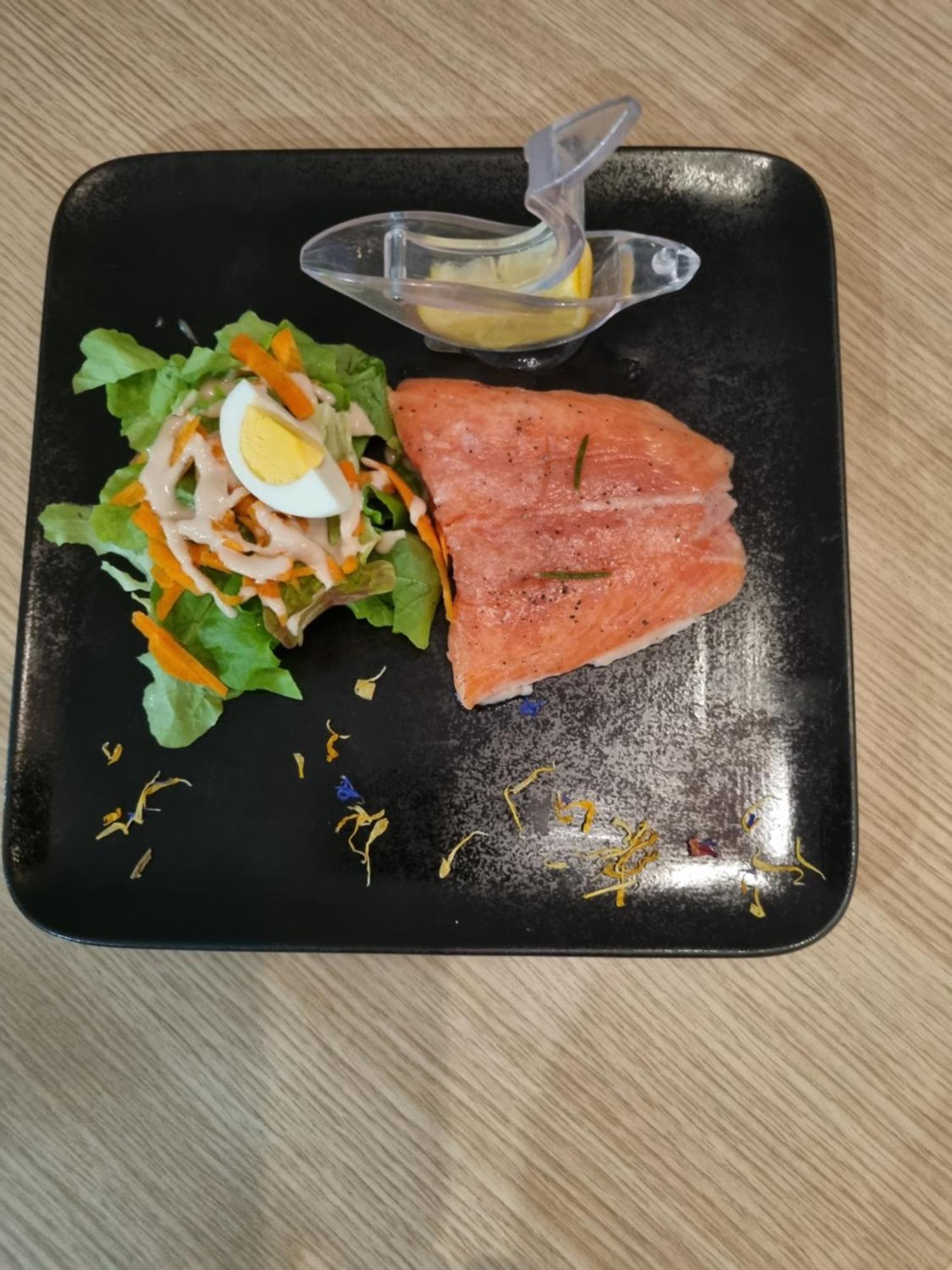 Logis Restaurant Les Carillons Cransac