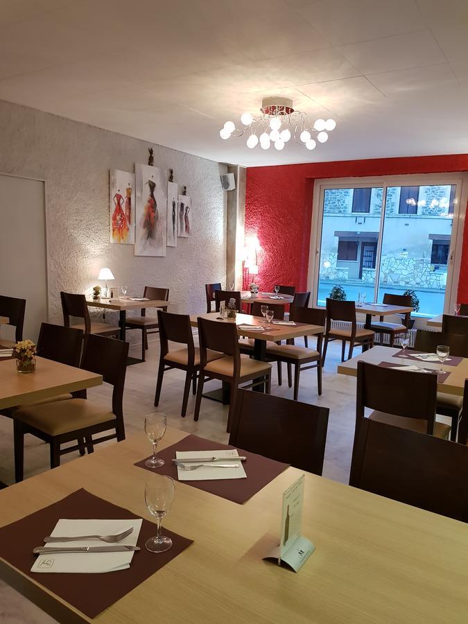 Hotel Logis Restaurant Les Carillons Cransac